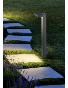 Candeeiro de chão exterior...