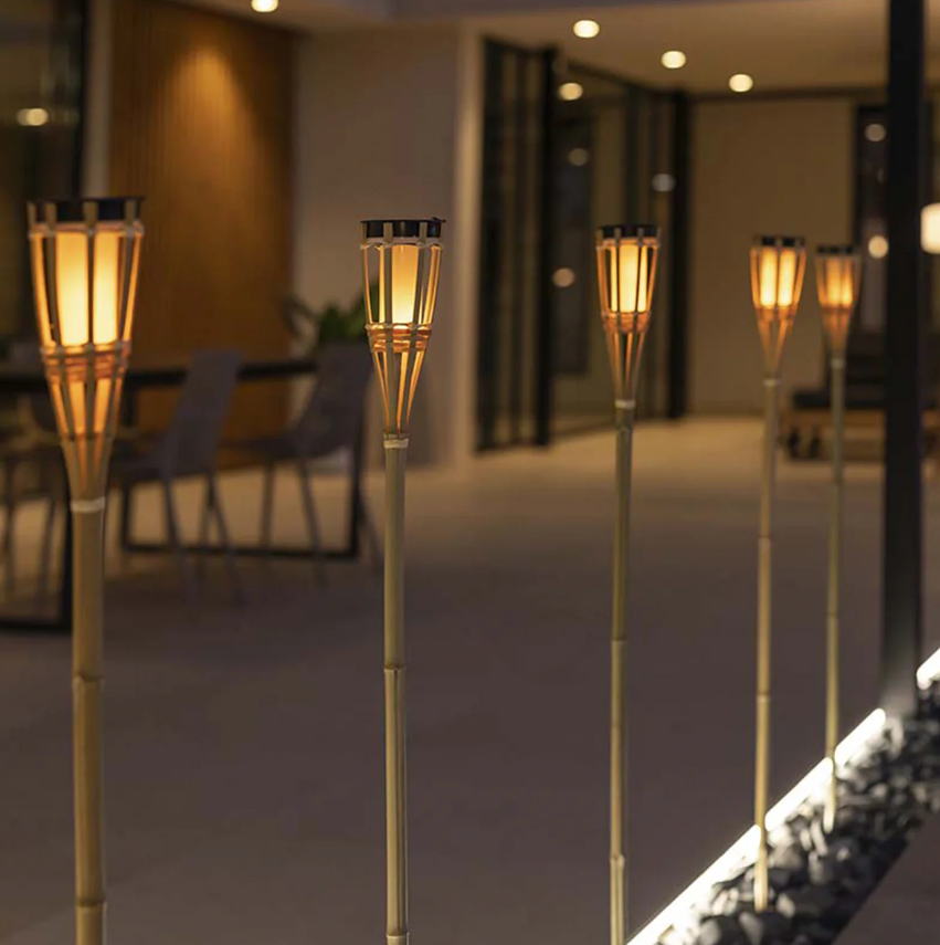 Candeeiro de espetar solar de jardim com luz efeito fogo HIAMA (4 ou 24 unidades)